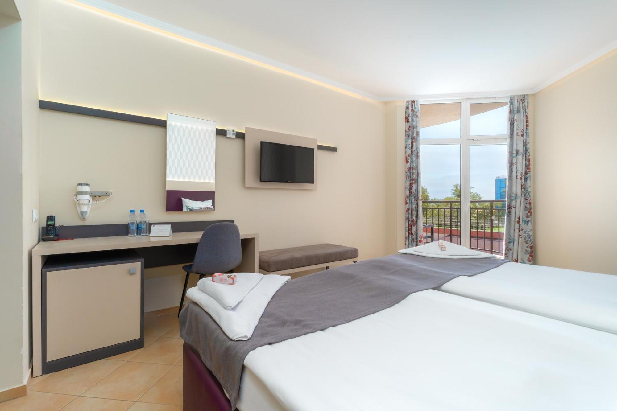 Mpm Astoria Hotel Slăntjev Brjag Rum bild
