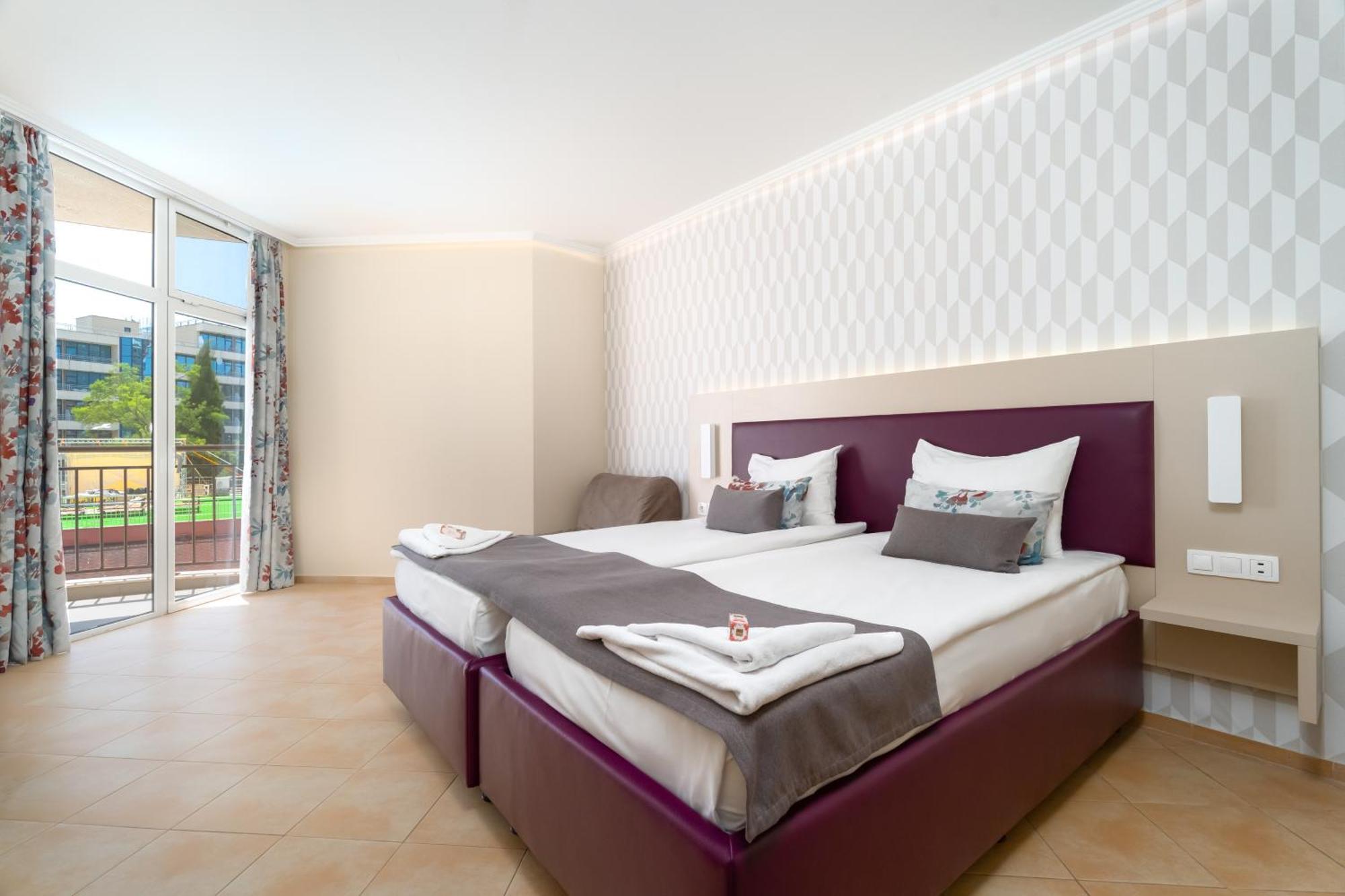 Mpm Astoria Hotel Slăntjev Brjag Exteriör bild