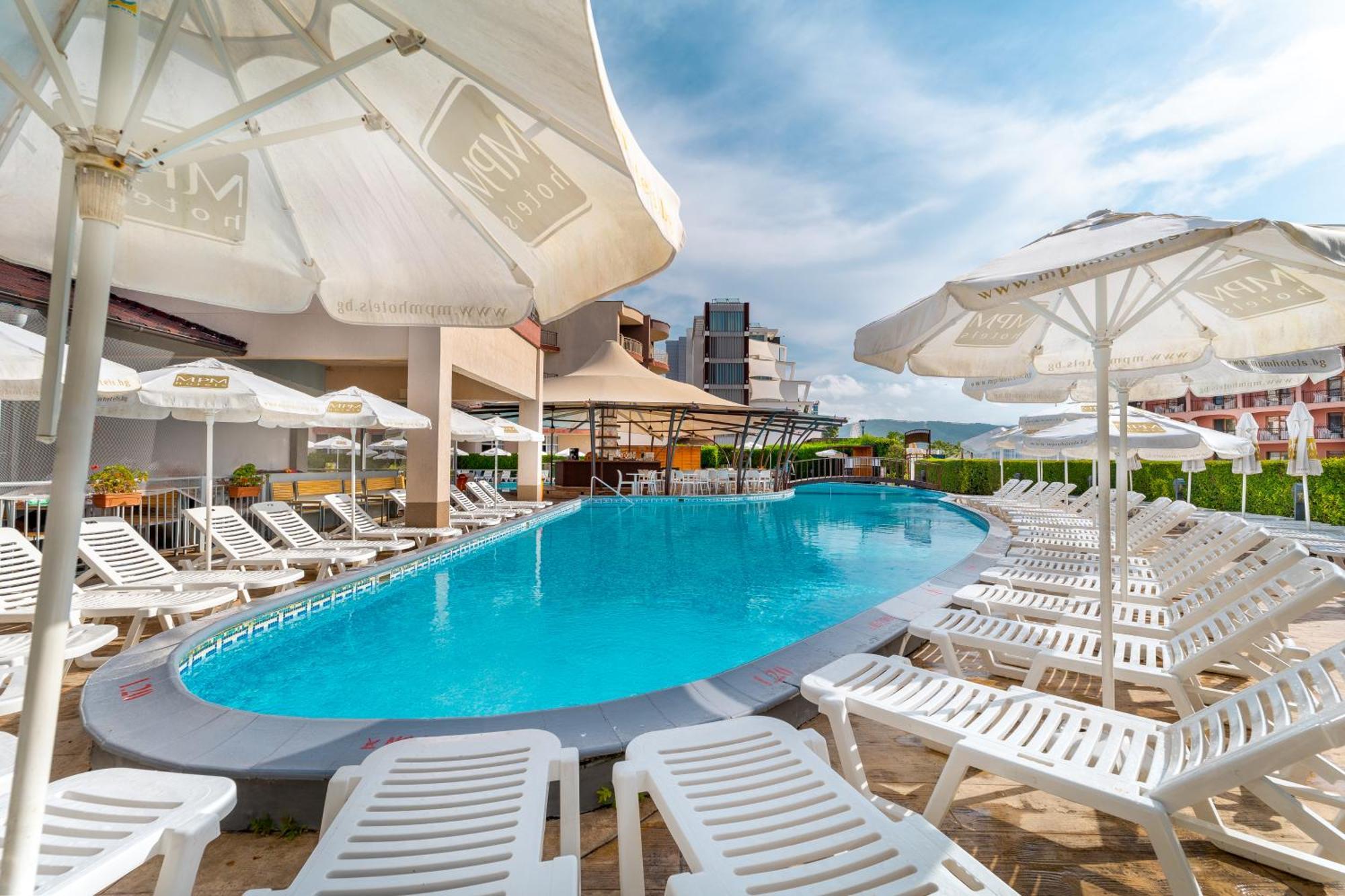 Mpm Astoria Hotel Slăntjev Brjag Exteriör bild