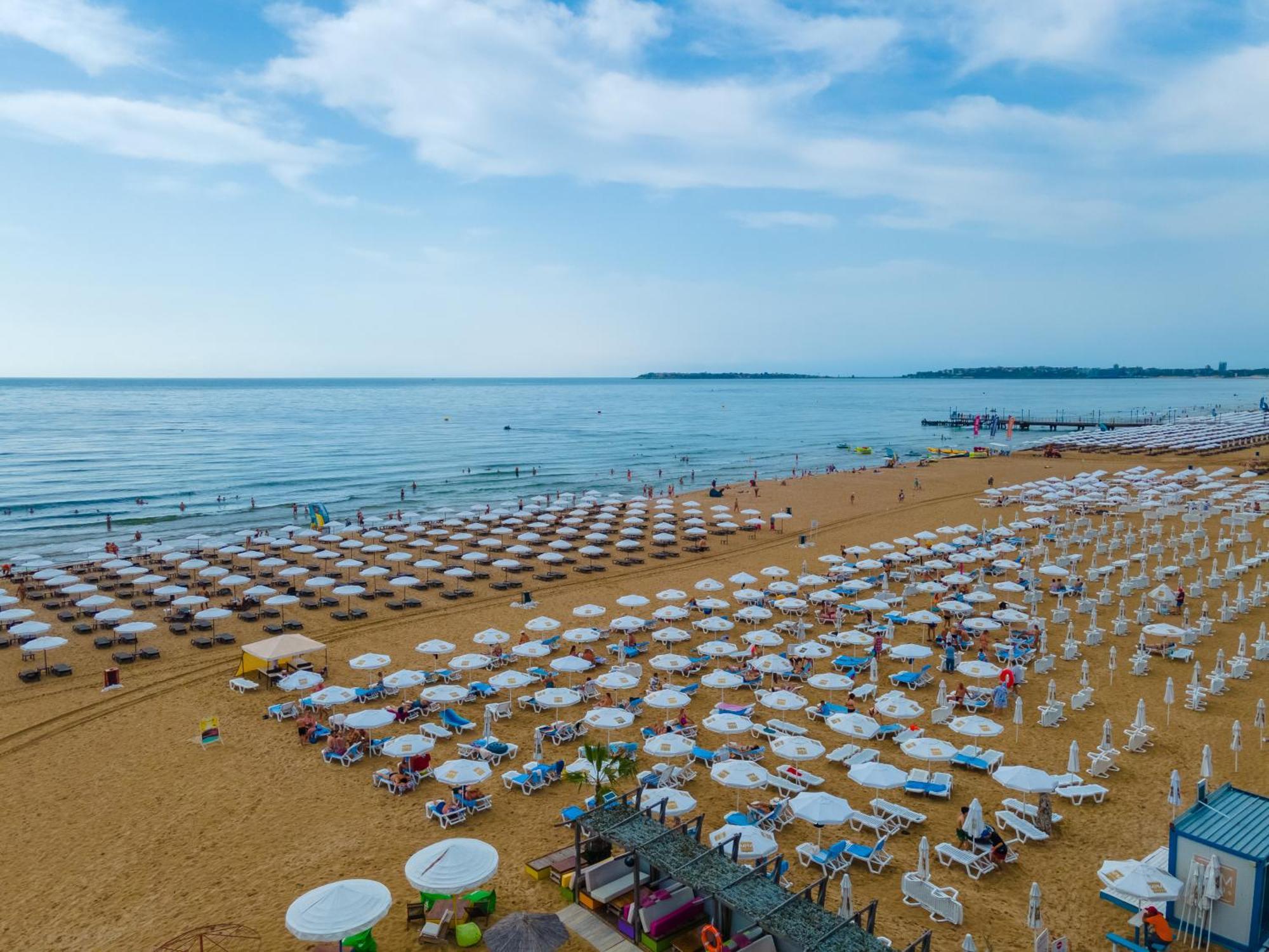Mpm Astoria Hotel Slăntjev Brjag Exteriör bild