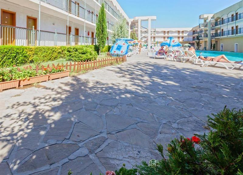 Mpm Astoria Hotel Slăntjev Brjag Exteriör bild
