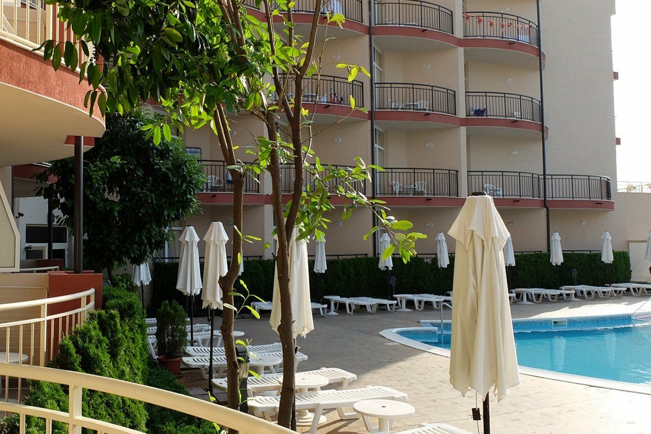 Mpm Astoria Hotel Slăntjev Brjag Exteriör bild